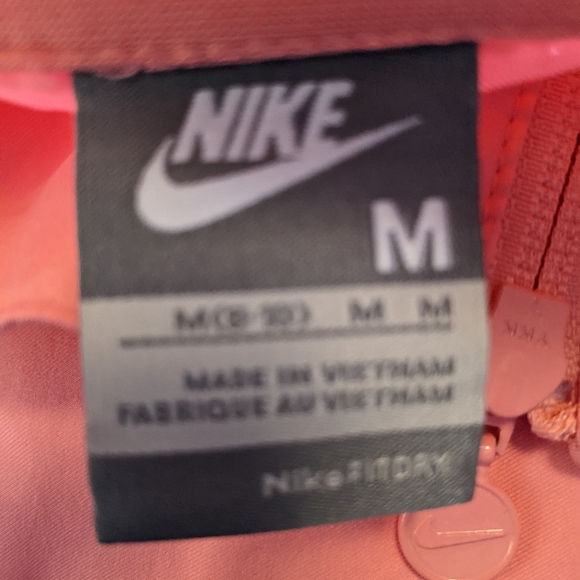 Nike Coral and White Windbreaker - Size Medium - Picture 6 of 6